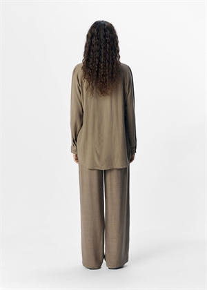 Sanne ls skjorte Morel Object 